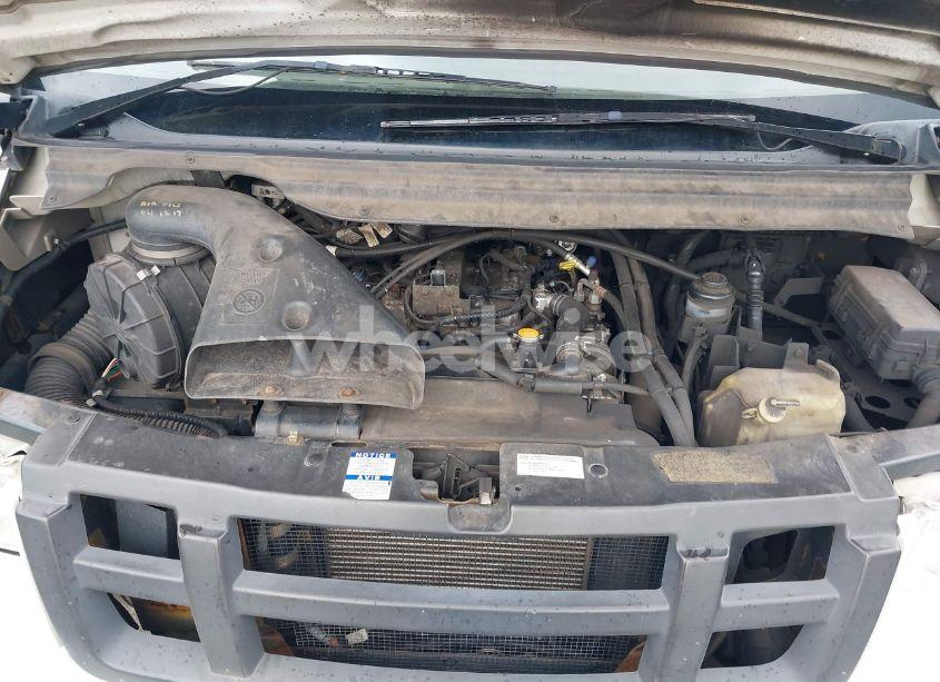 Photo 9 of 2012 Isuzu Commercial VAN (VIN JALB4T171C7W00658)