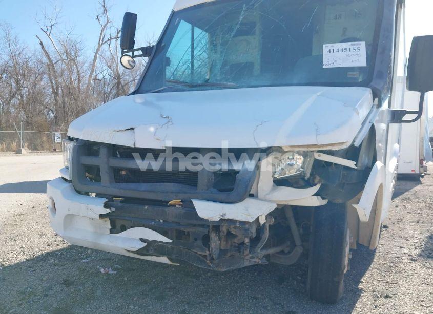 Photo 10 of 2016 Isuzu Npr (VIN JALB4T172G7W00867)