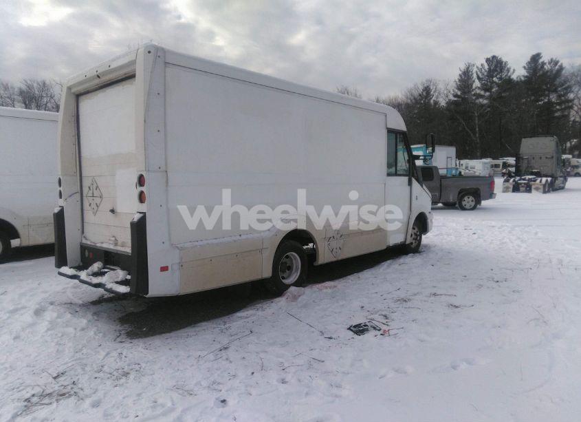 Photo 4 of 2016 Isuzu Npr (VIN JALB4T178G7W01277)