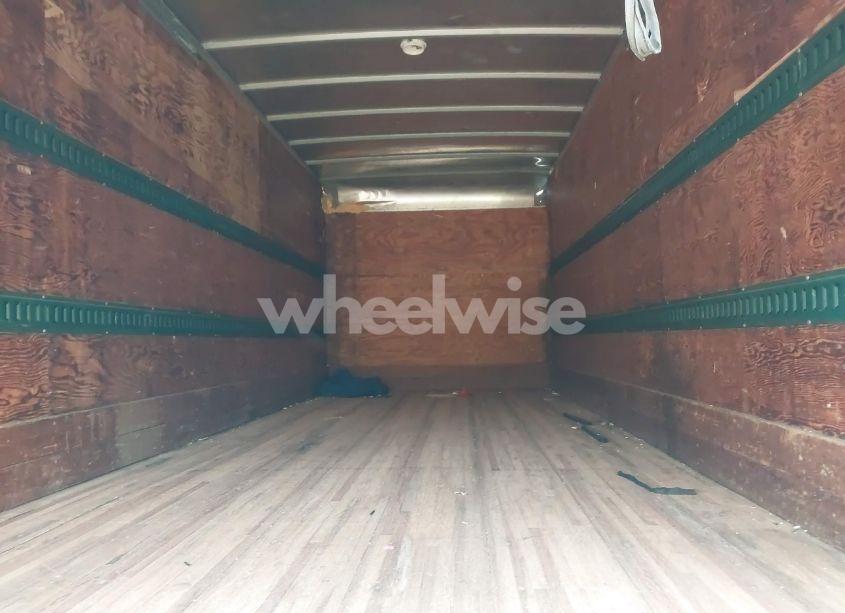 Photo 14 of 2016 Chevrolet 3500hd LCF DIESEL (VIN JALBDW176G7F01795)