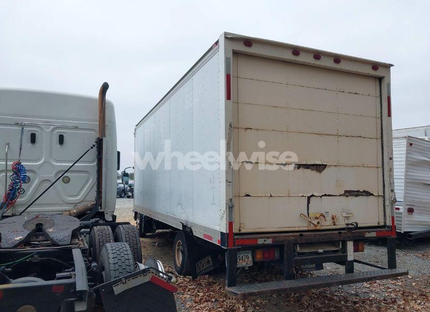 Photo 3 of 2016 Chevrolet 3500hd LCF DIESEL (VIN JALBDW176G7F01795)