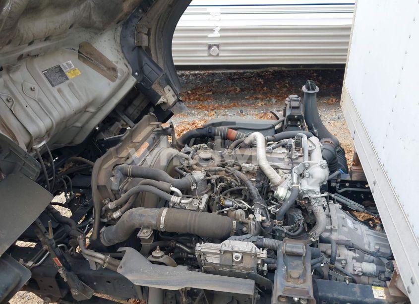 Photo 9 of 2016 Chevrolet 3500hd LCF DIESEL (VIN JALBDW176G7F01795)