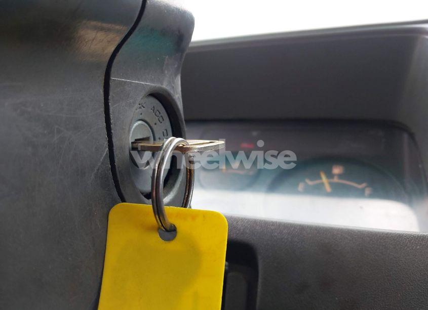 Photo 10 of 1997 Isuzu Npr N/A (VIN JALC4B1K2V7009244)