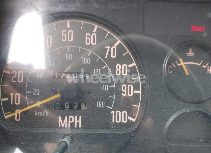 Photo 5 of 1997 Isuzu Npr N/A (VIN JALC4B1K2V7009244)