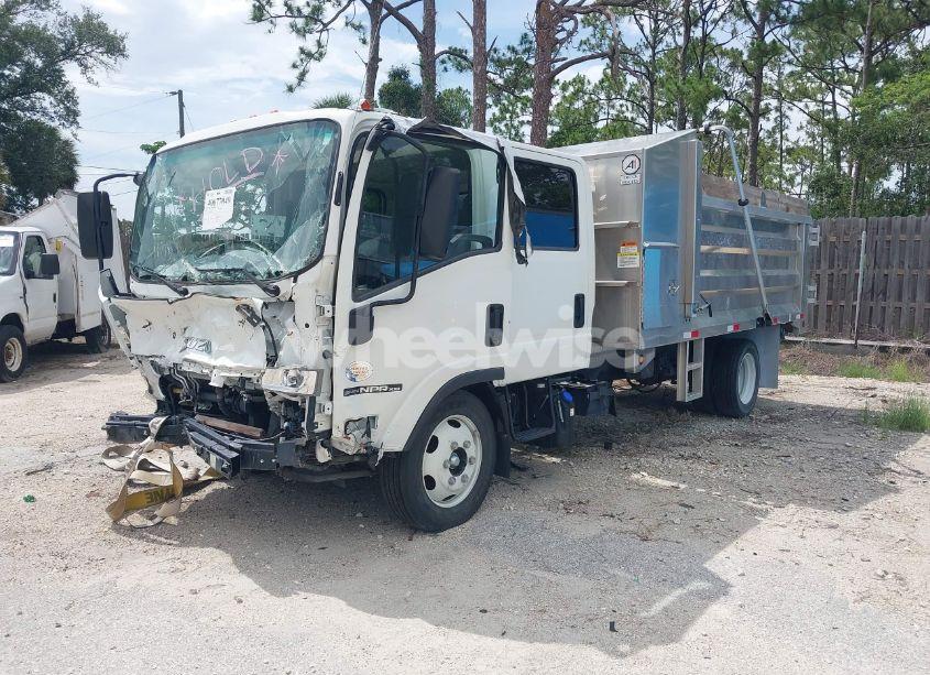 Photo 2 of 2023 Isuzu Npr XD (VIN JALC4J166P7K03520)