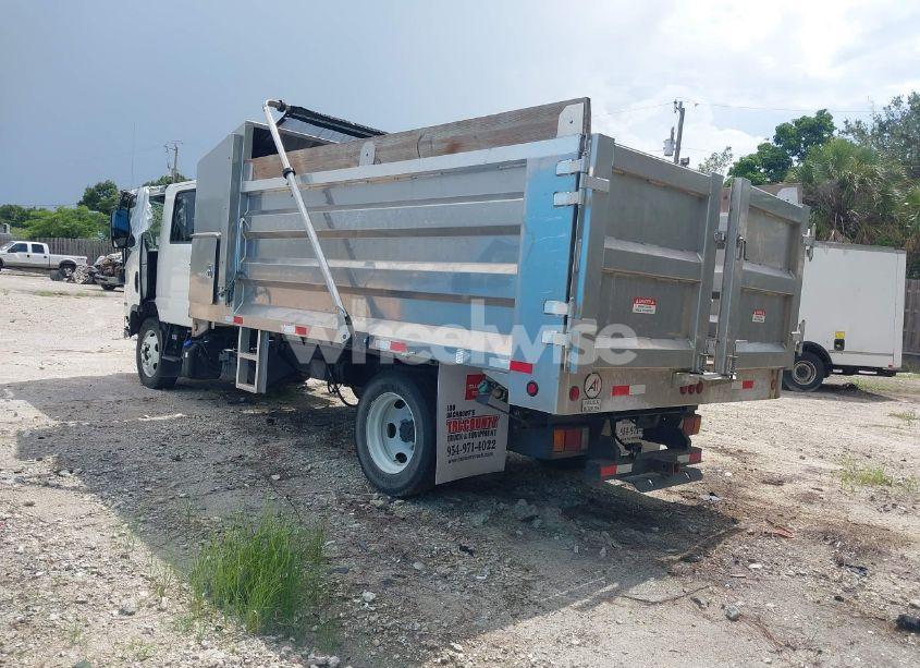 Photo 3 of 2023 Isuzu Npr XD (VIN JALC4J166P7K03520)