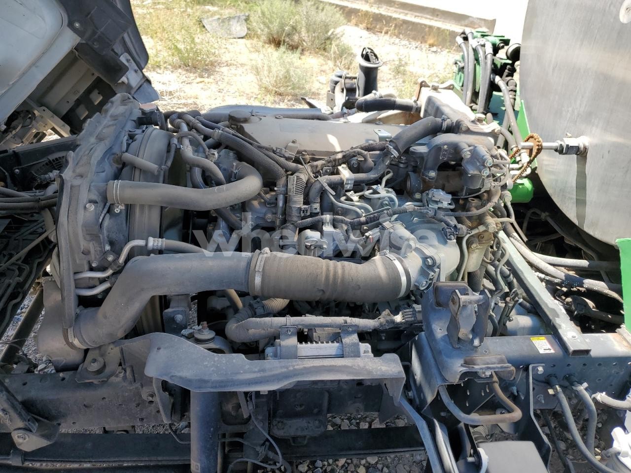 Photo 12 of 2019 ISUZU NPR HD (VIN JALC4W161K7010505)