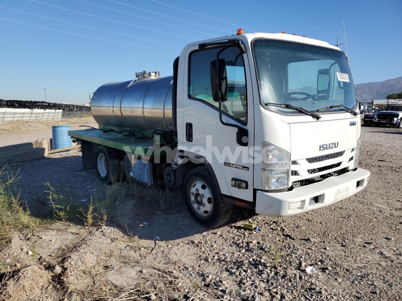Photo 4 of 2019 ISUZU NPR HD (VIN JALC4W161K7010505)