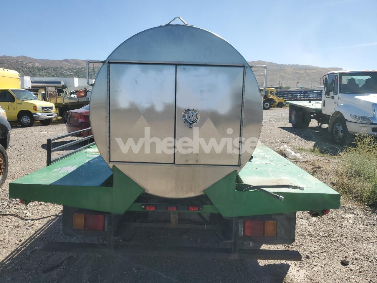 Photo 6 of 2019 ISUZU NPR HD (VIN JALC4W161K7010505)