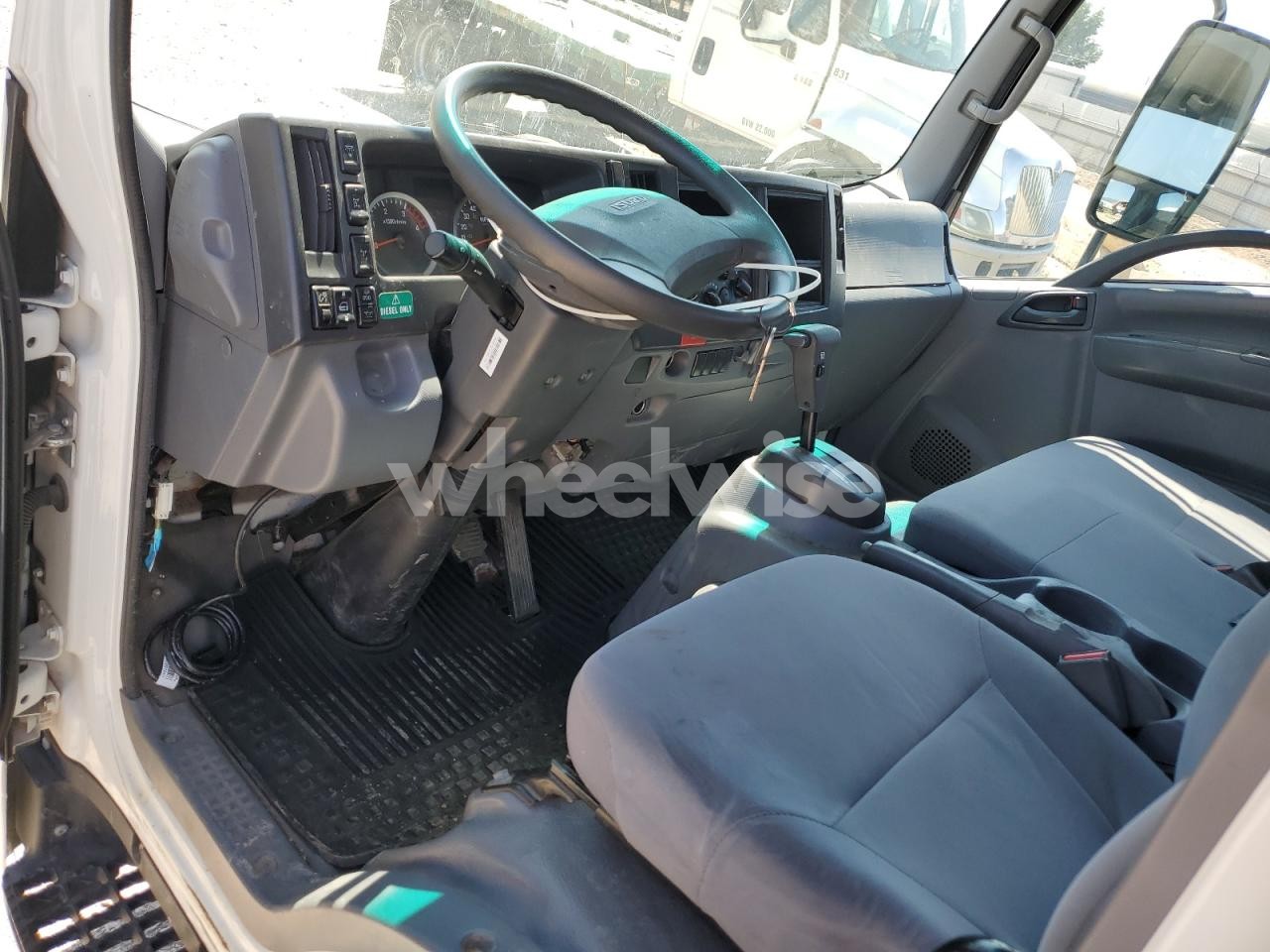 Photo 8 of 2019 ISUZU NPR HD (VIN JALC4W161K7010505)