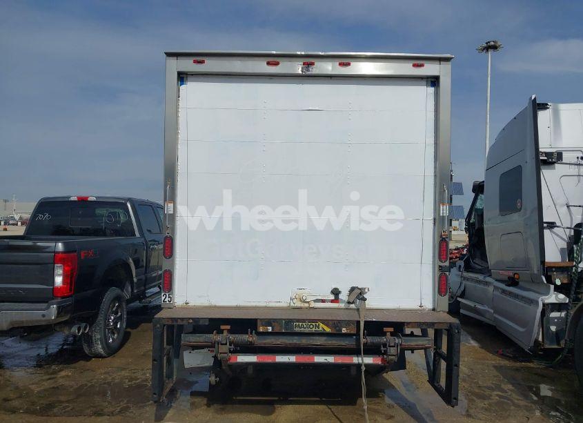 Photo 16 of 2015 Isuzu Npr DSL REG AT (VIN JALC4W162F7004461)