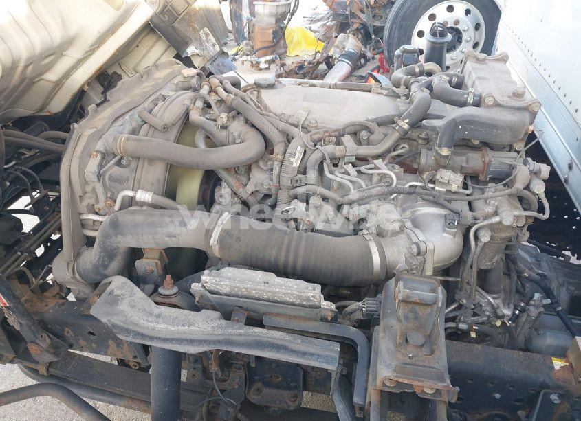 Photo 9 of 2015 Isuzu Npr DSL REG AT (VIN JALC4W162F7004461)