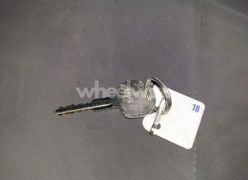 Photo 10 of 2011 Isuzu Npr HD DSL REG (VIN JALC4W168B7001025)