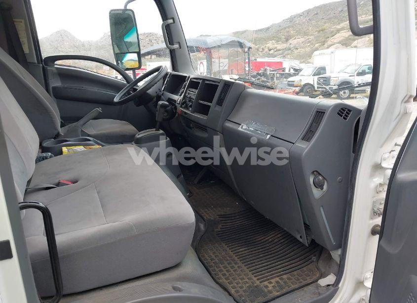 Photo 6 of 2016 Isuzu Npr DSL REG AT (VIN JALC4W168G7003798)