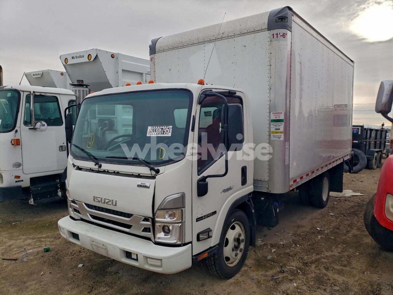 2023 ISUZU NPR HD BOX TRUCK (VIN JALC4W169P7K02214) main photo