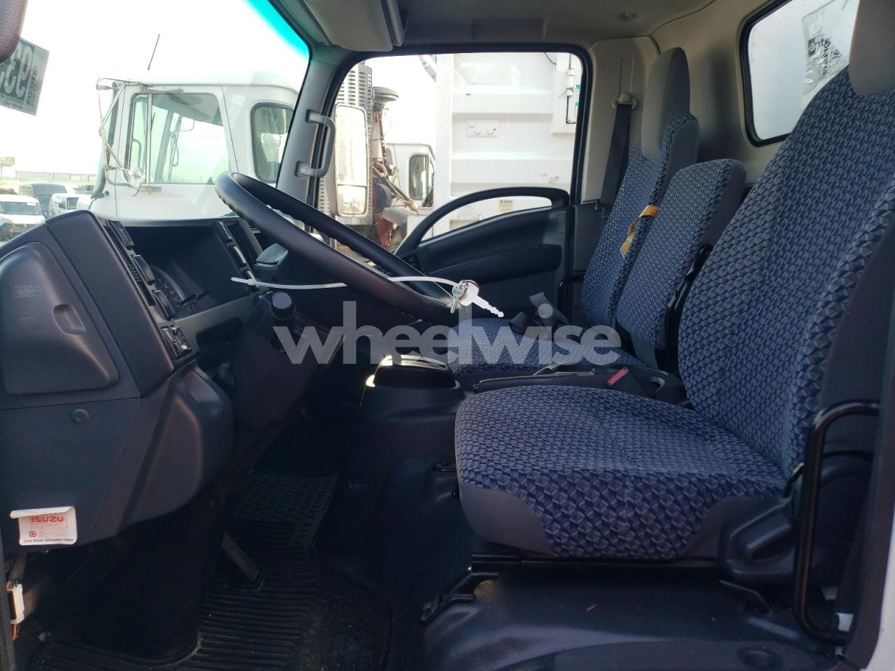 Photo 7 of 2023 ISUZU NPR HD BOX TRUCK (VIN JALC4W169P7K02214)