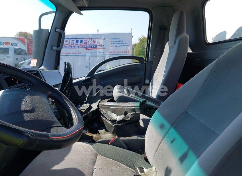 Photo 6 of 2020 Chevrolet 4500hd LCF DIESEL (VIN JALCDW161L7010909)