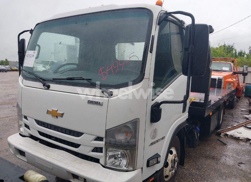 Photo 2 of 2020 Chevrolet 4500hd LCF DIESEL (VIN JALCDW166L7010792)