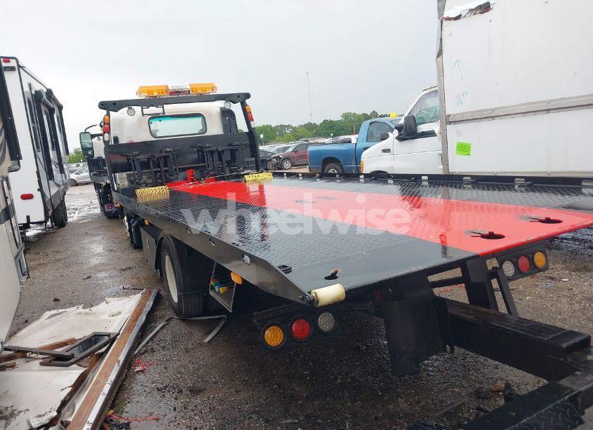 Photo 3 of 2020 Chevrolet 4500hd LCF DIESEL (VIN JALCDW166L7010792)