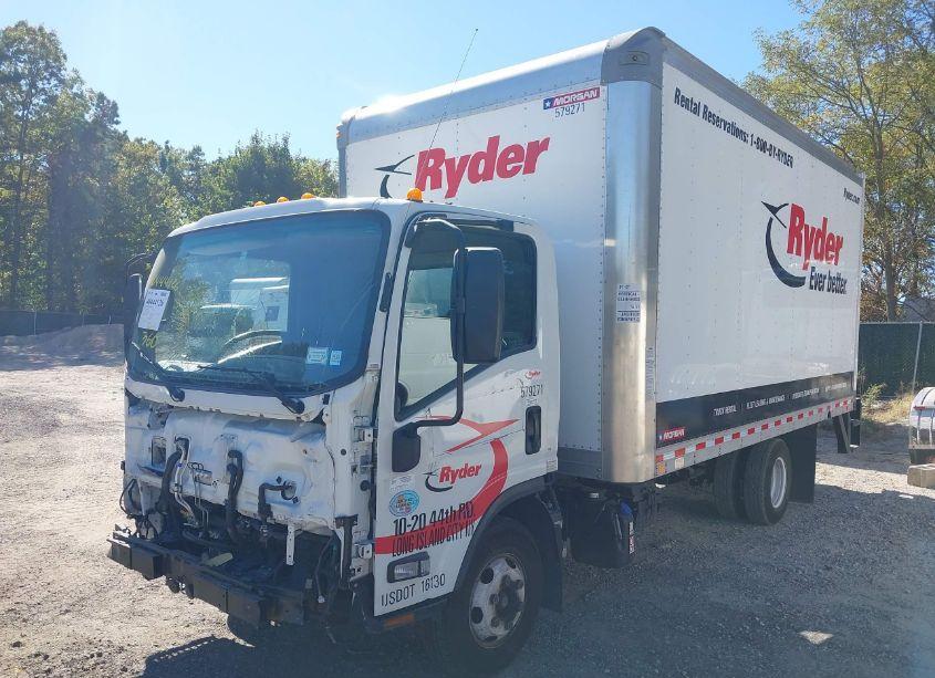 Photo 2 of 2022 Chevrolet 4500hd LCF DIESEL (VIN JALCDW16XN7015464)