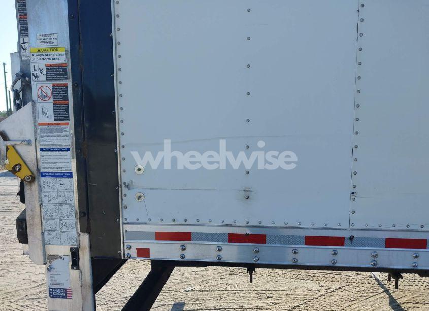 Photo 13 of 2019 Isuzu Nrr N/A (VIN JALE5W160K7305021)