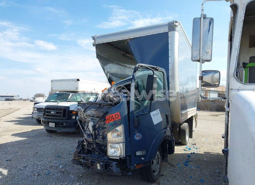 Photo 2 of 2022 Isuzu Nrr (VIN JALE5W160N7303645)