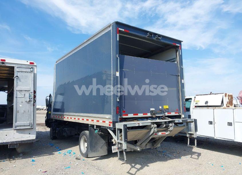 Photo 3 of 2022 Isuzu Nrr (VIN JALE5W160N7303645)