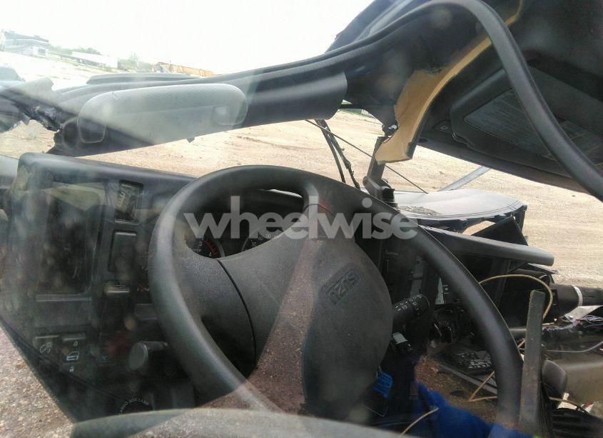 Photo 5 of 2022 Isuzu Nrr (VIN JALE5W160N7303645)