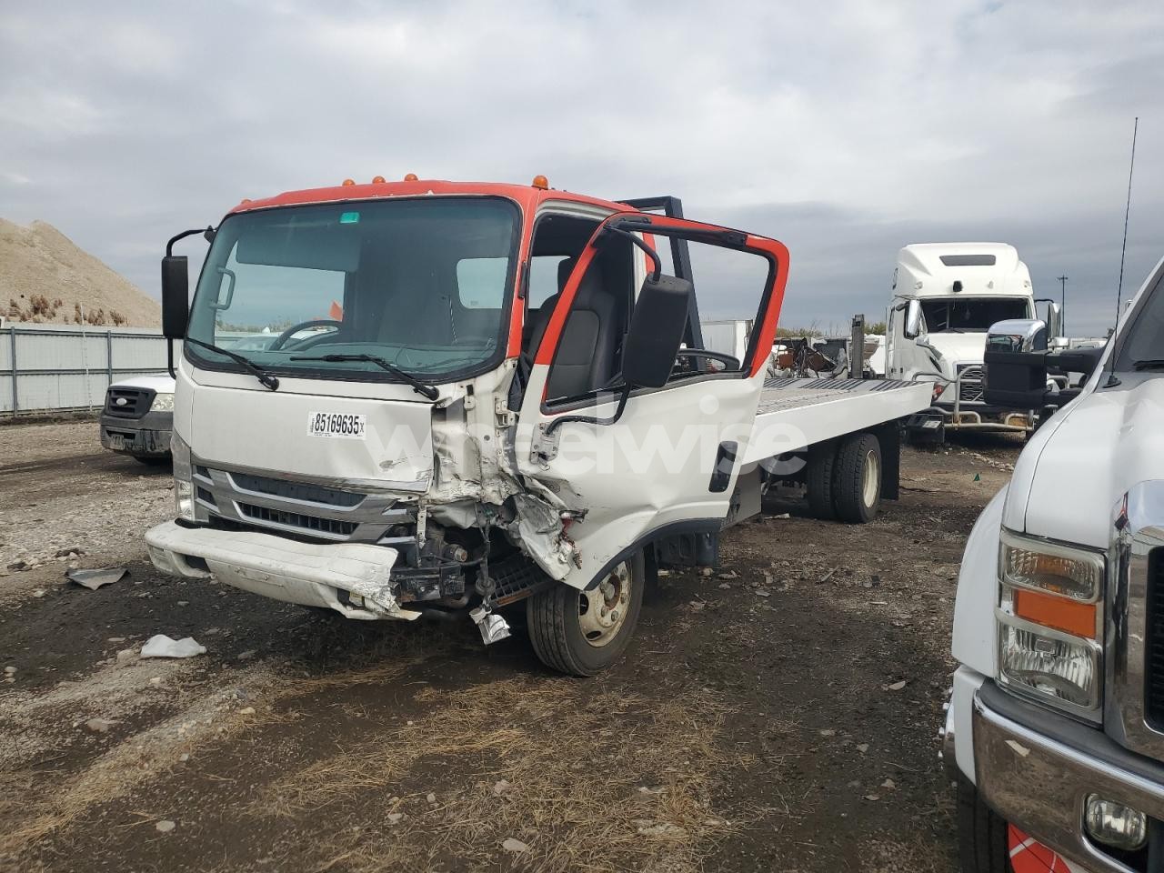 2021 ISUZU NRR (VIN JALE5W161M7301336) main photo