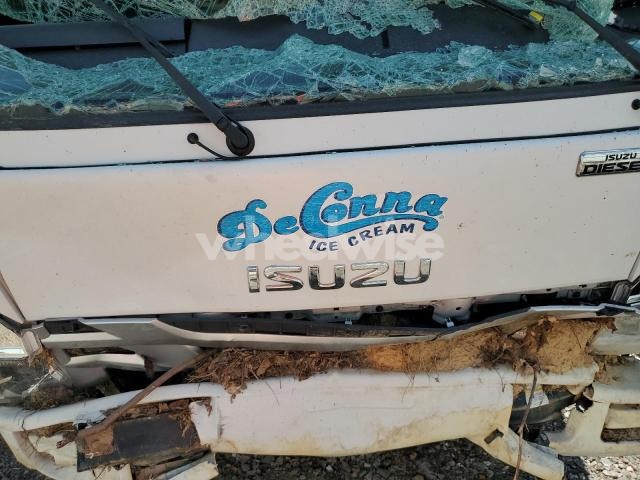 Photo 6 of 2023 ISUZU NRR N/A (VIN JALE5W161P7303852)