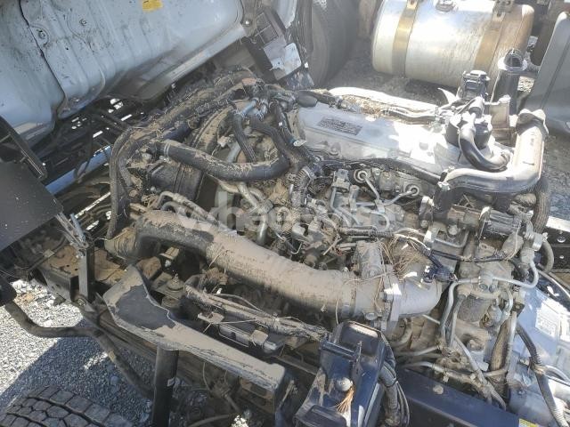 Photo 12 of 2025 ISUZU NRR TRUCK CAB AND CHASSIS N/A (VIN JALE5W161S7P04021)