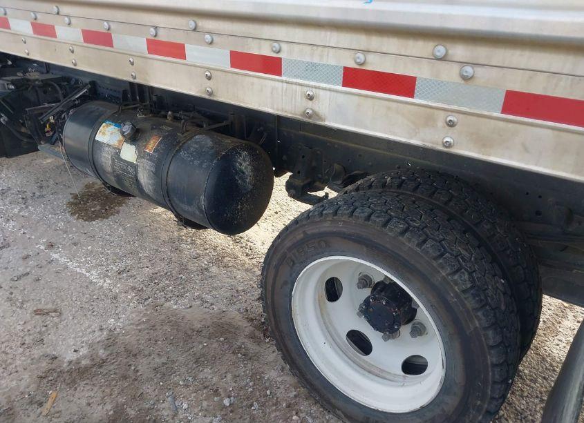 Photo 19 of 2020 Isuzu Nrr N/A (VIN JALE5W163L7302163)