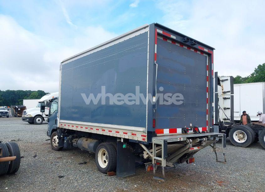 Photo 3 of 2020 Isuzu Nrr N/A (VIN JALE5W165L7303637)