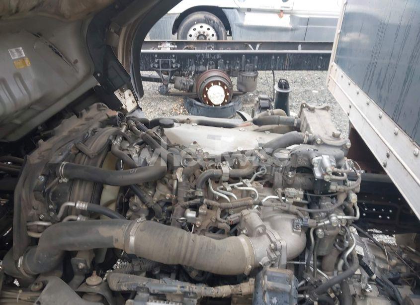 Photo 9 of 2020 Isuzu Nrr N/A (VIN JALE5W165L7303637)