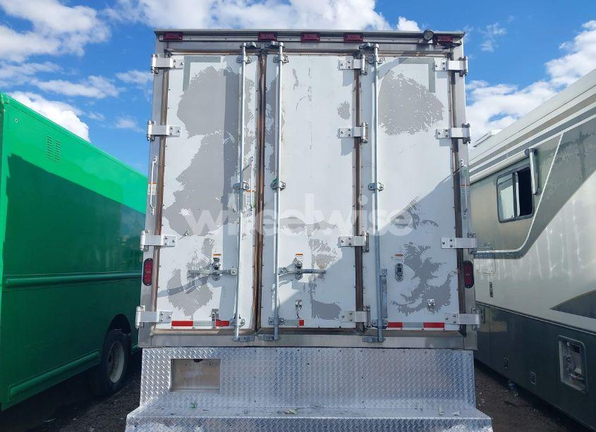 Photo 15 of 2020 Isuzu Nqr (VIN JALE5W165L7901436)