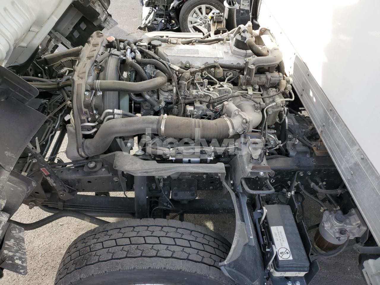 Photo 11 of 2024 ISUZU NRR REFRIGERATED BOX TRUCK N/A (VIN JALE5W165R7302917)