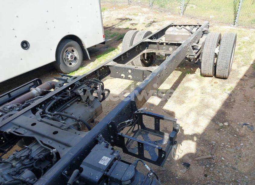 Photo 6 of 2023 Isuzu Nrr N/A (VIN JALE5W166P7306746)