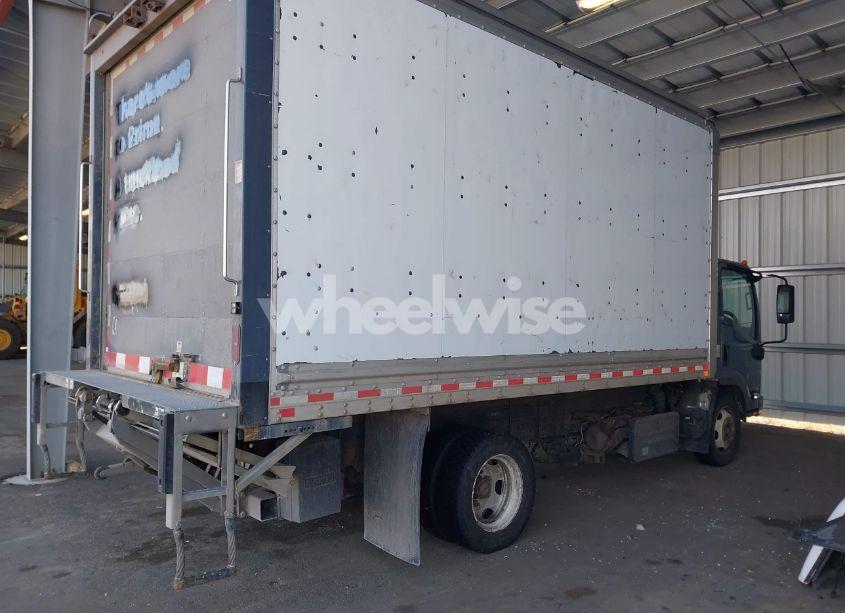 Photo 4 of 2020 Isuzu Nrr N/A (VIN JALE5W169L7301227)