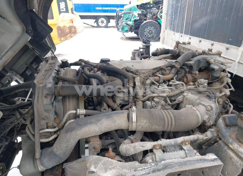 Photo 9 of 2020 Isuzu Nrr N/A (VIN JALE5W169L7301227)