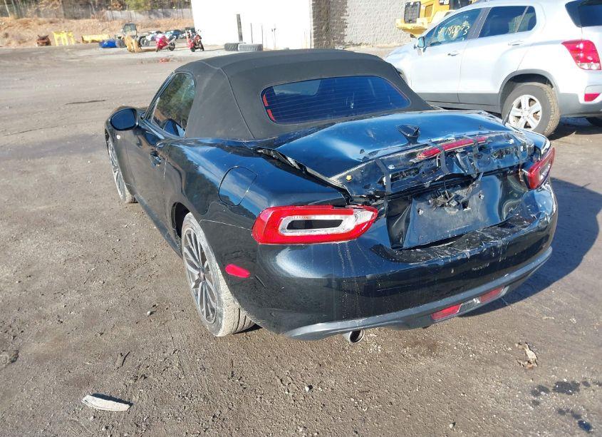 Photo 3 of 2020 Fiat 124 SPIDER URBANA (VIN JC1NFAEK1L0143710)