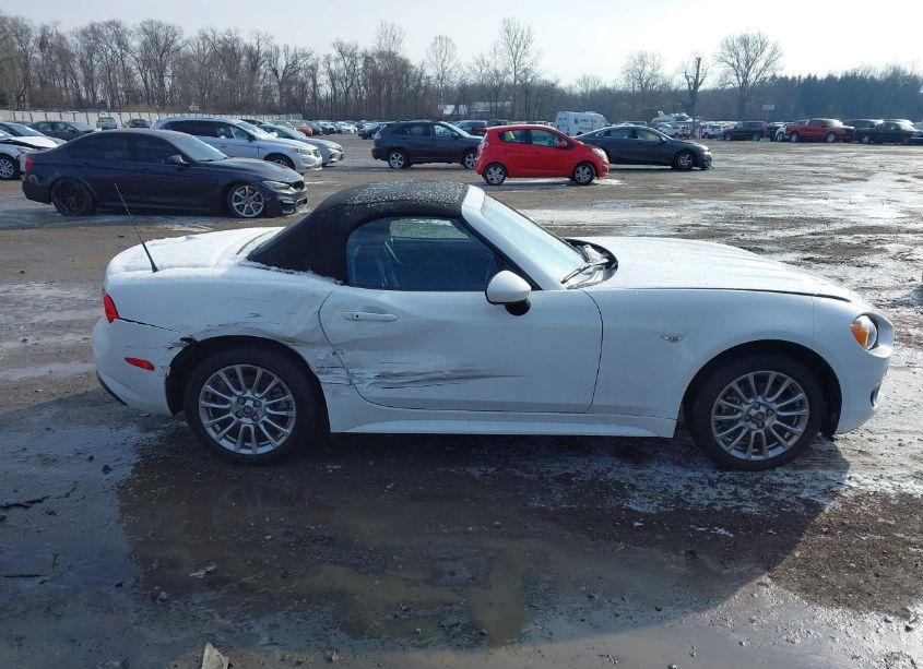 Photo 13 of 2020 Fiat 124 SPIDER CLASSICA (VIN JC1NFAEK1L0145585)