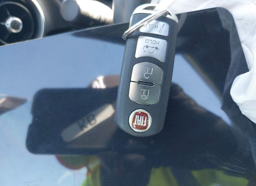 Photo 11 of 2019 Fiat 124 SPIDER LUSSO (VIN JC1NFAEK5K0141568)