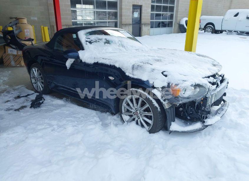 2020 Fiat 124 SPIDER LUSSO (VIN JC1NFAEK7L0145624) main photo