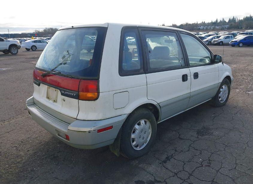 Photo 4 of 1995 Eagle Summit (VIN JE3AC50G2SZ007868)