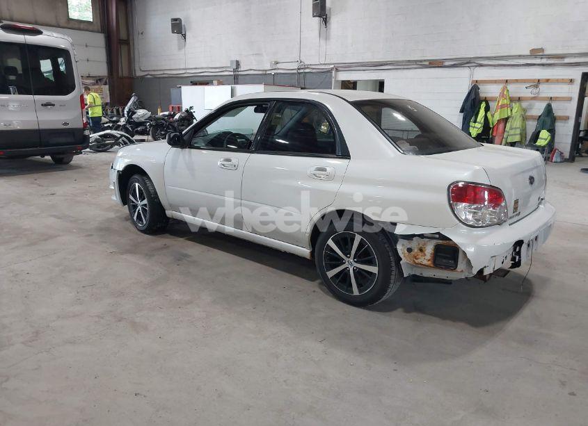 Photo 3 of 2007 Subaru Impreza 2.5I (VIN JF1GD61637H506402)
