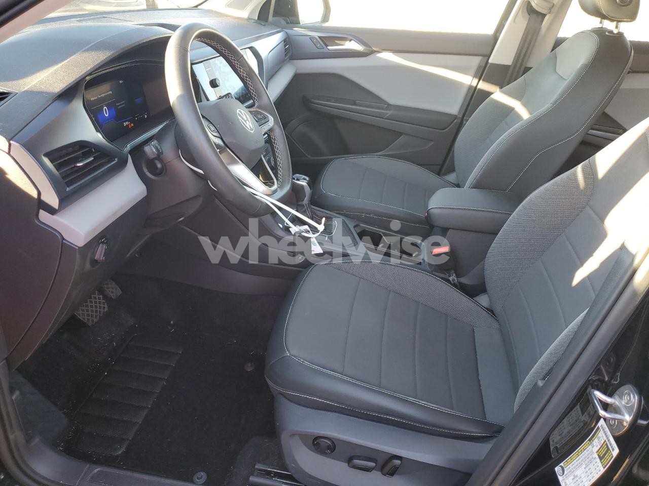 Photo 7 of 2022 VOLKSWAGEN TAOS SE (VIN JF1GD66575H519554)