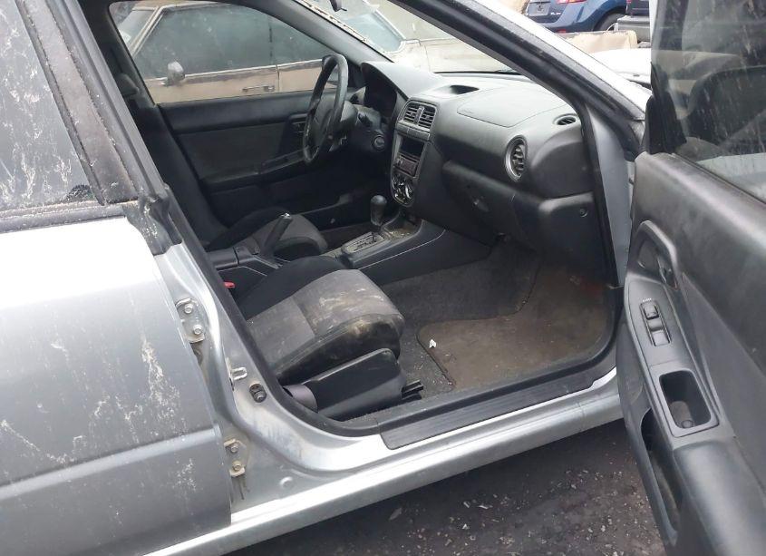 Photo 5 of 2004 Subaru Impreza 2.5RS (VIN JF1GD67564H501107)
