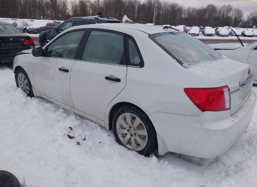 Photo 3 of 2008 Subaru Impreza 2.5I (VIN JF1GE61628H521777)