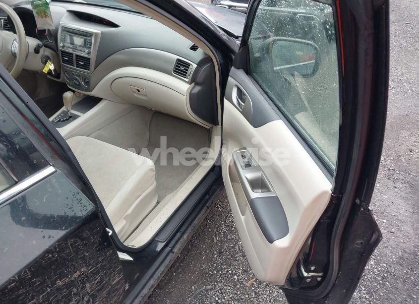 Photo 5 of 2008 Subaru Impreza 2.5I (VIN JF1GE61638H501778)