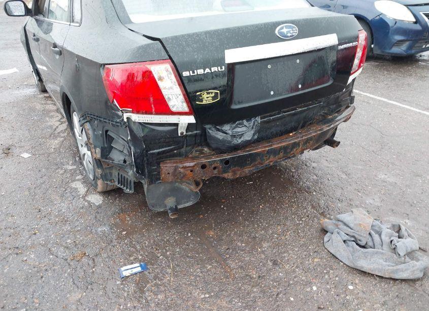 Photo 6 of 2008 Subaru Impreza 2.5I (VIN JF1GE61638H519312)